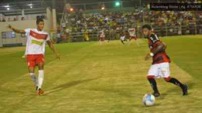 Leão melhorou no segundo tempo, mas ainda não convenceu