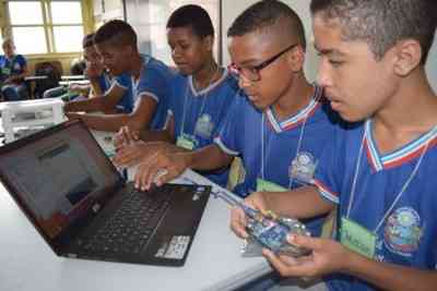 Colegio João Pedro Santos - III Feira de Ciências (12)