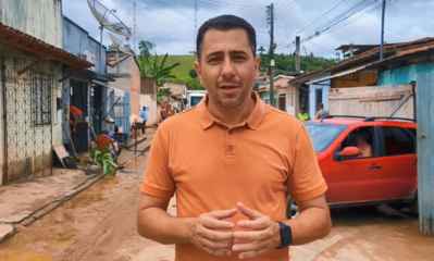 Prefeito de Santa Luzia vai às ruas acompanhar os impactos da chuva; vídeo