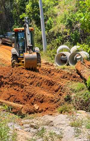 Una: Ponte no Rio da Serra terá madeira substituída por manilhas
